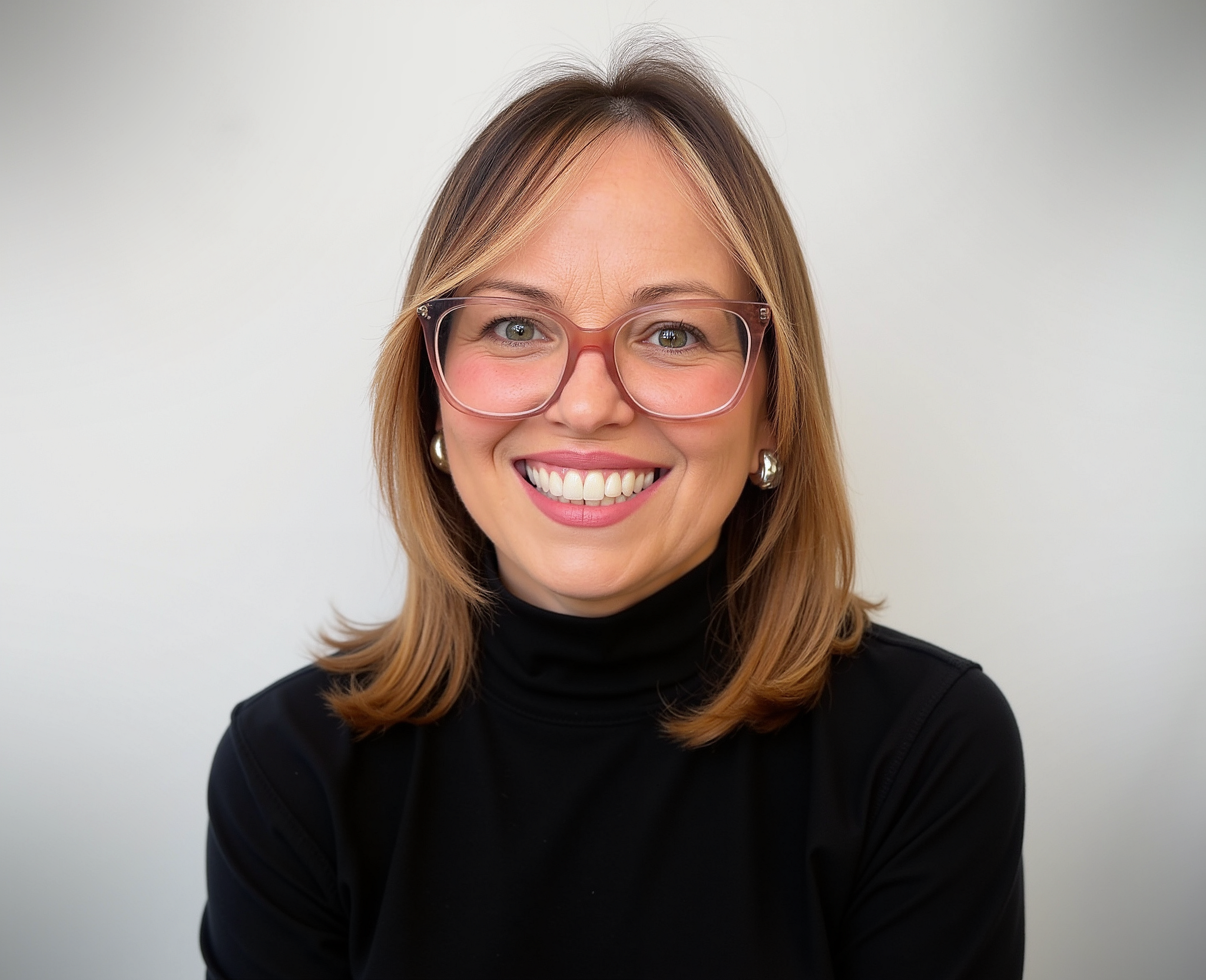 6825284fbe35c7e9e4f3a2f0 headshotpro